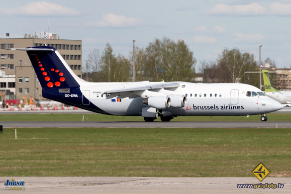 British Aerospace Avro 146-RJ100