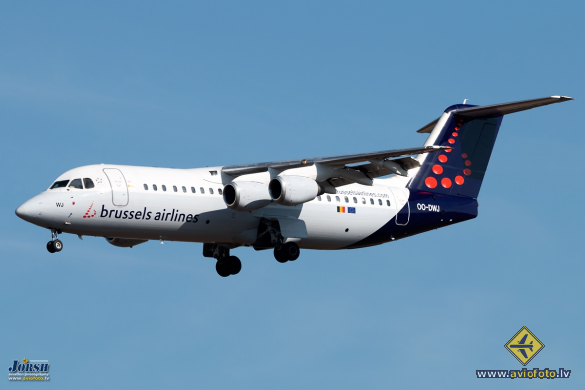 BAE Systems Avro 146-RJ100