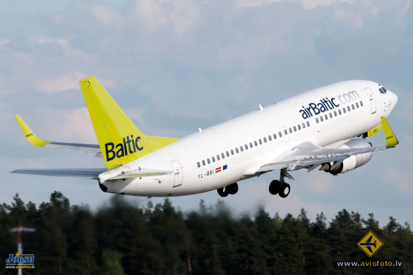 Boeing 737-33A