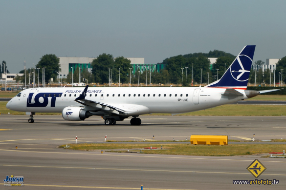 Embraer 195LR (ERJ-190-200LR)