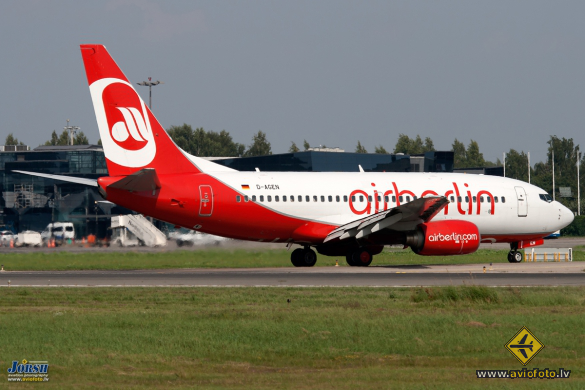 Boeing 737-75B