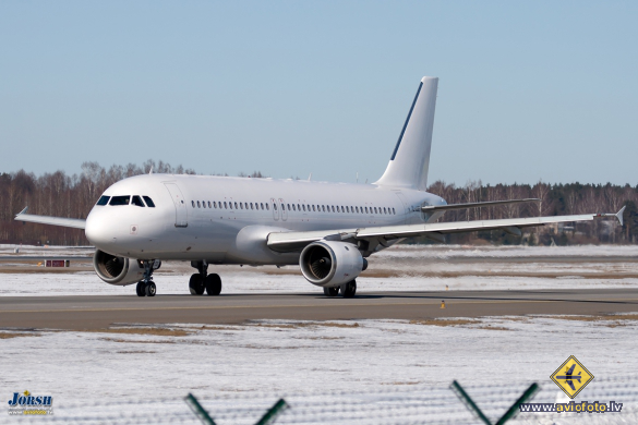 Airbus A320-214
