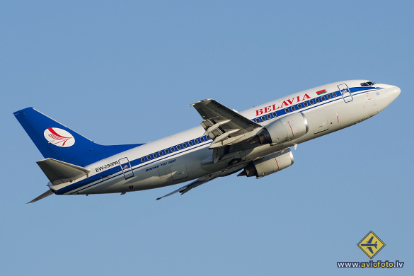Boeing 737-5Q8