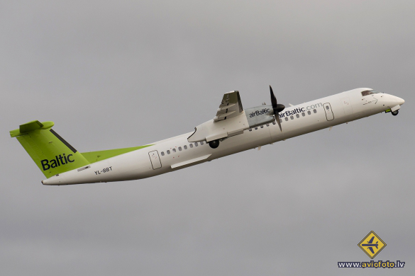 Bombardier DHC-8-402 Q400