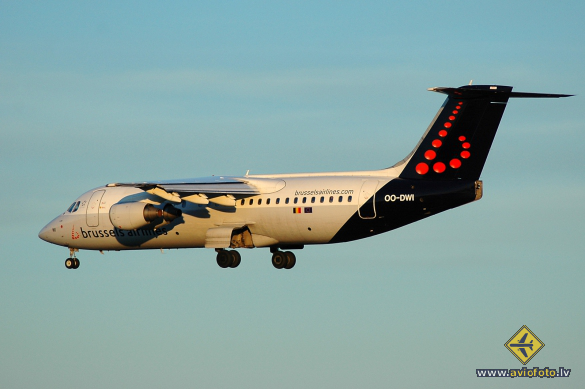 British Aerospace Avro 146-RJ100