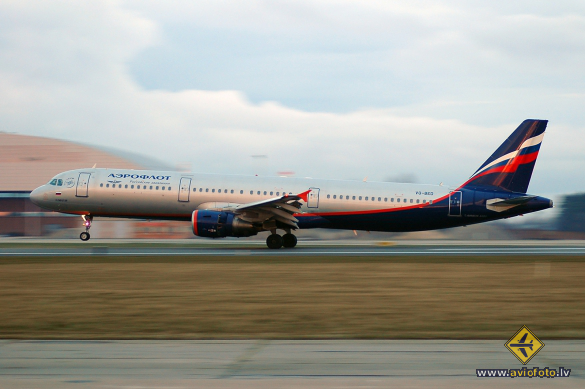 Airbus A321-211