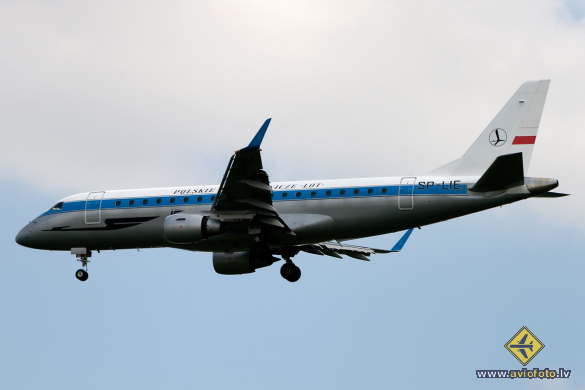 Embraer 175LR (ERJ-170-200LR)