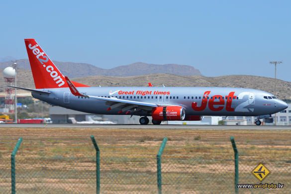 Boeing 737-8K5
