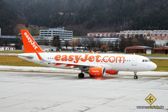 Airbus A320-214