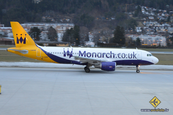 Airbus A320-214