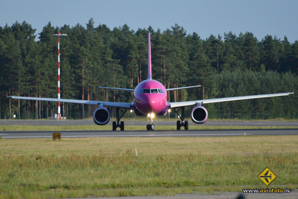 Airbus A320-232