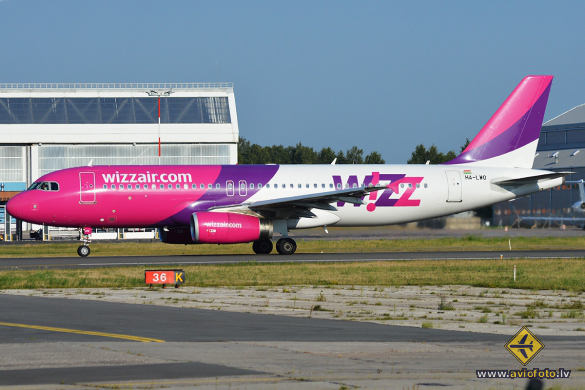 Airbus A320-232