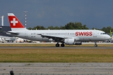 Airbus A320-214