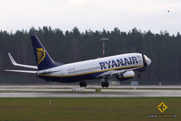 Boeing 737-8AS