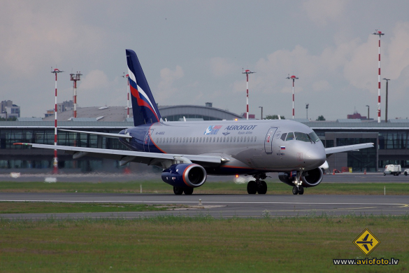 Sukhoi SSJ-100-95B Superjet 100 (RRJ-95B)