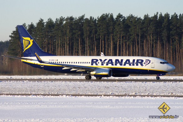 Boeing 737-8AS