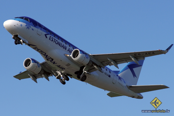Embraer 170STD (ERJ-170-100STD)