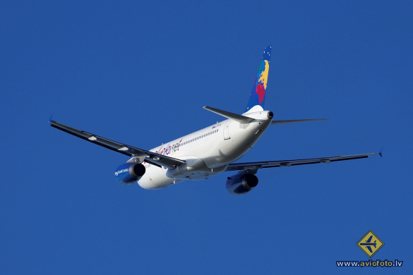 Airbus A320-233