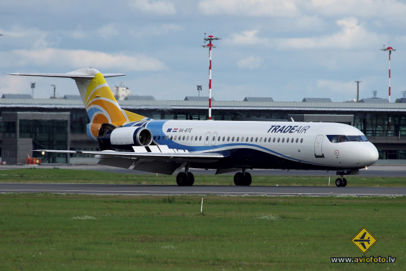 Fokker 100 (F-28-0100)