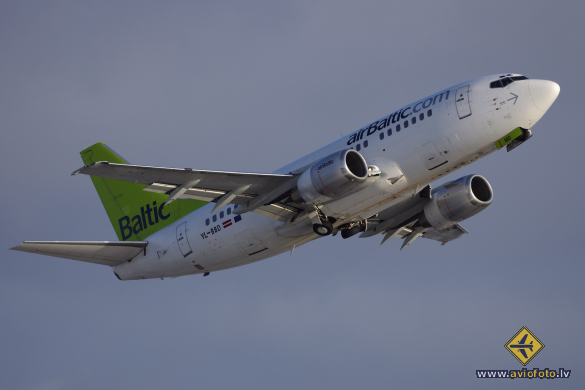 Boeing 737-53S