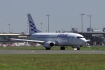 Boeing 737-382