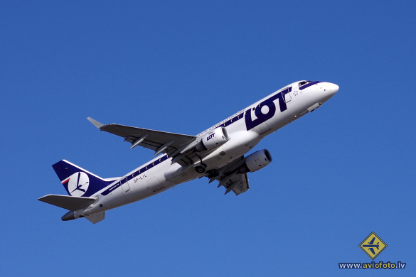 Embraer 175LR (ERJ-170-200LR)
