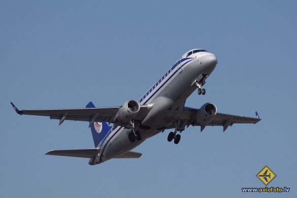 Embraer 175LR (ERJ-170-200LR)