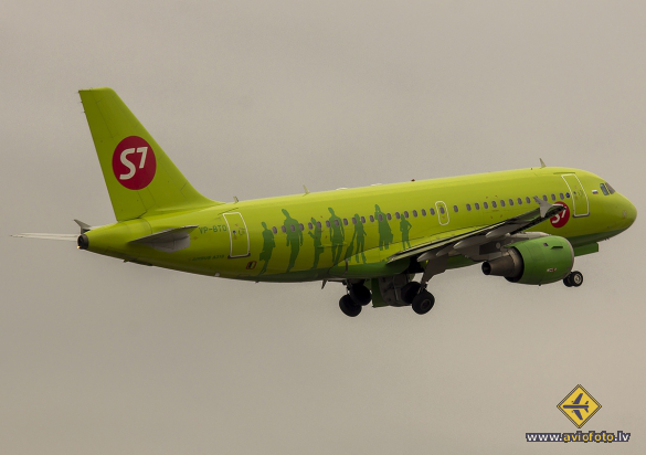 Airbus A319-114