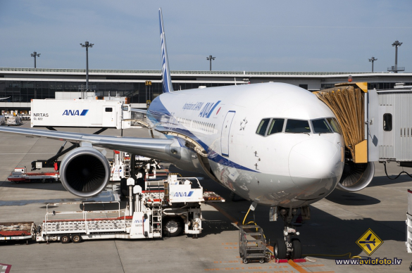 Boeing 767-381/ER