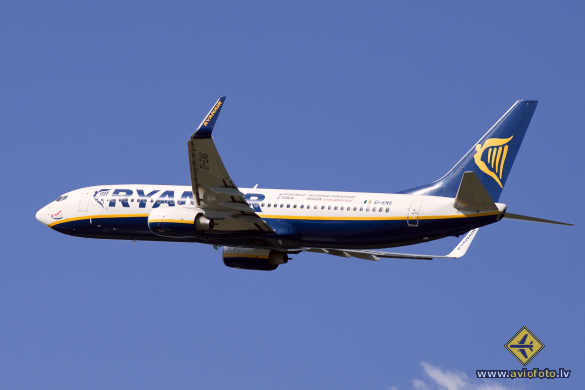 Boeing 737-8AS
