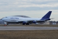 Boeing 747-422
