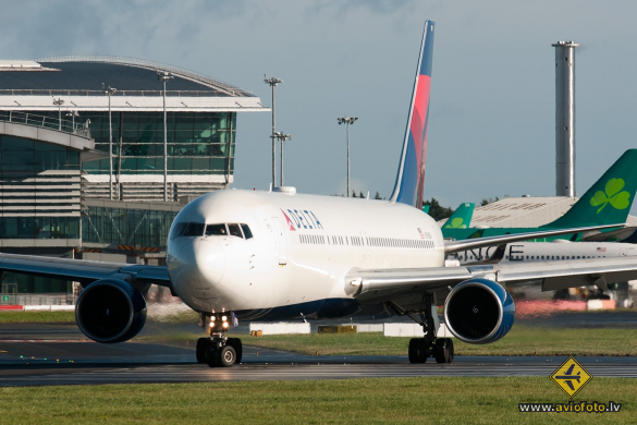Boeing 767-332/ER