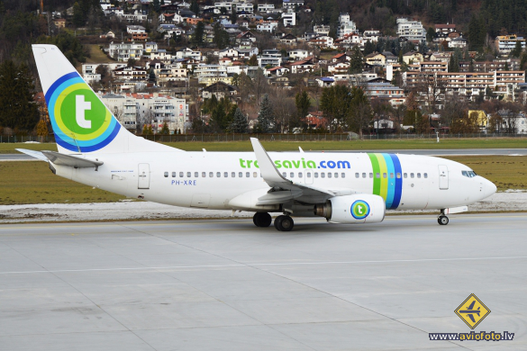 Boeing 737-7K2