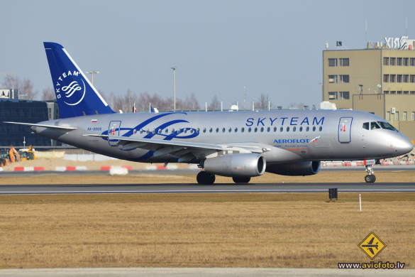 Sukhoi SSJ-100-95B Superjet 100 (RRJ-95B)