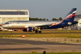 Airbus A320-214