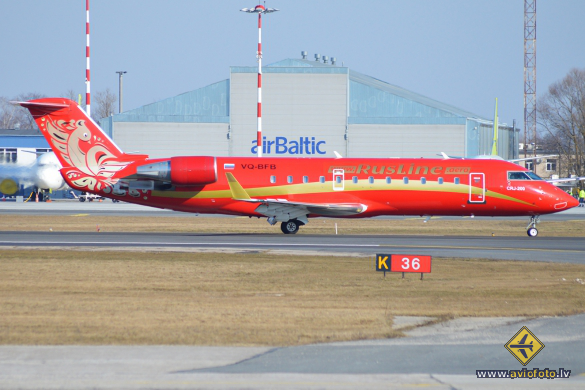 Bombardier CRJ-200ER (CL-600-2B19)