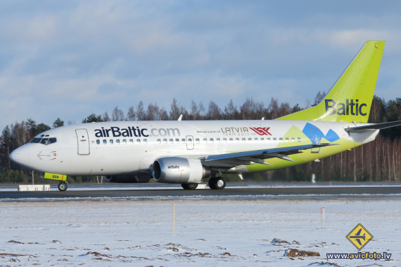 Boeing 737-522