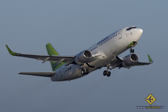 Boeing 737-33V
