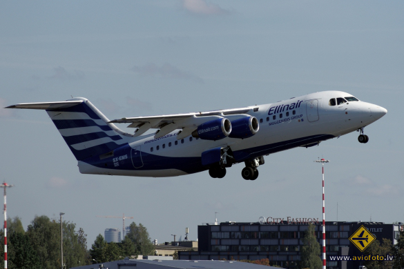 BAE Systems Avro 146-RJ85