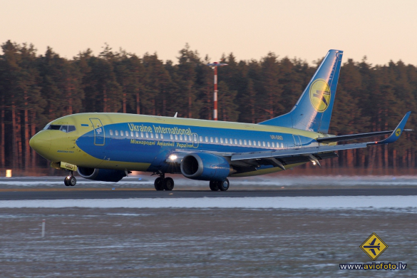 Boeing 737-36Q