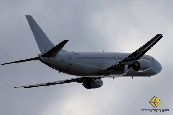 Boeing 737-4Y0