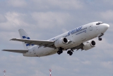 Boeing 737-382