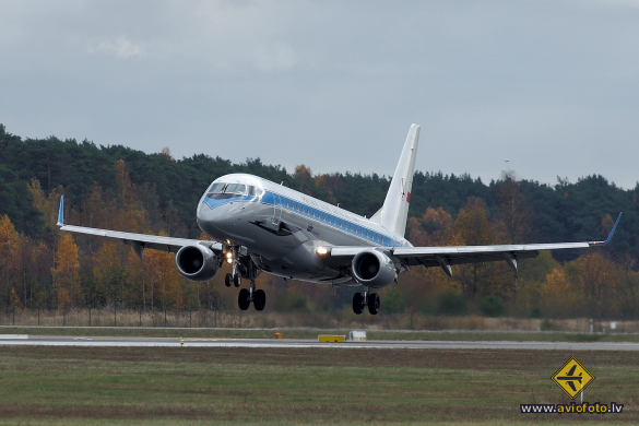Embraer 175LR (ERJ-170-200LR)