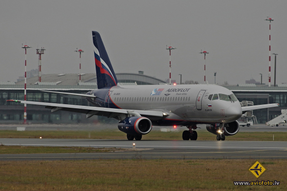 Sukhoi SSJ-100-95B Superjet 100 (RRJ-95B)