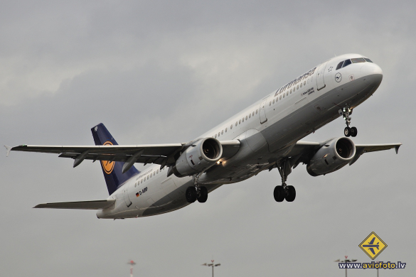 Airbus A321-131
