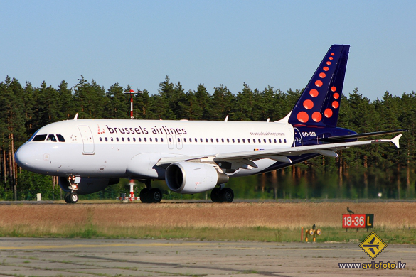 Airbus A319-112