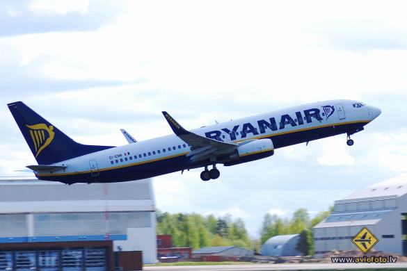 Boeing 737-8AS