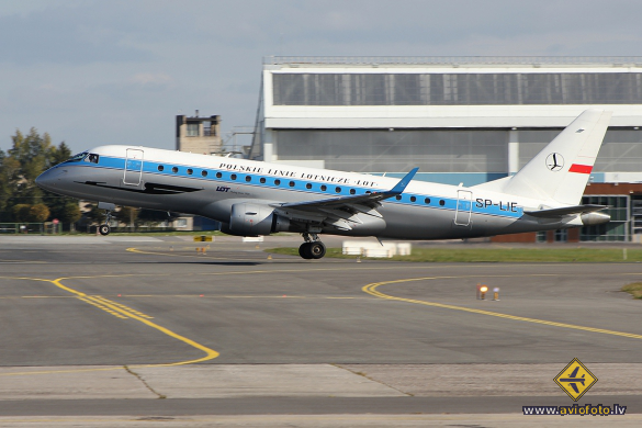 Embraer 175LR (ERJ-170-200LR)