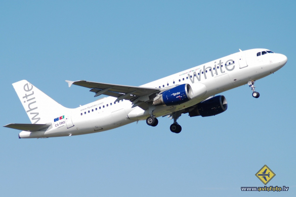 Airbus A320-214