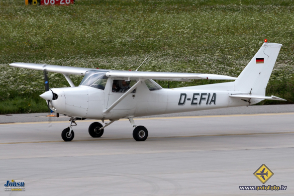 Reims F152